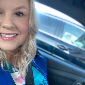 Meet your Posher, Cari